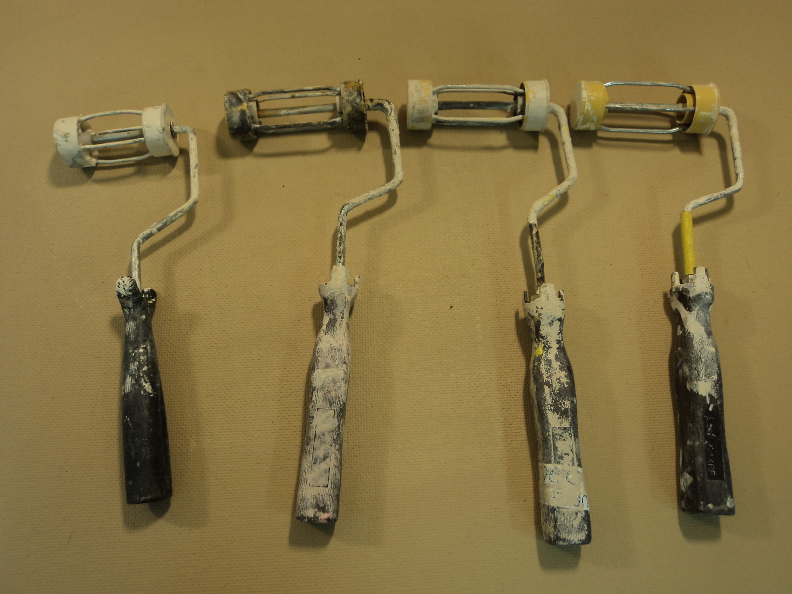 Professional 4-Inch & 3-Inch Roller Frames Lot of 4 For Standard Roller Covers