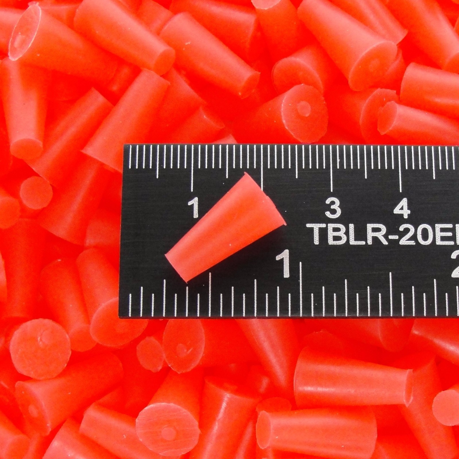 High Temp Masking Supply .187″ x .343″ STP103 Silicone Rubber Plugs – 250 Pack