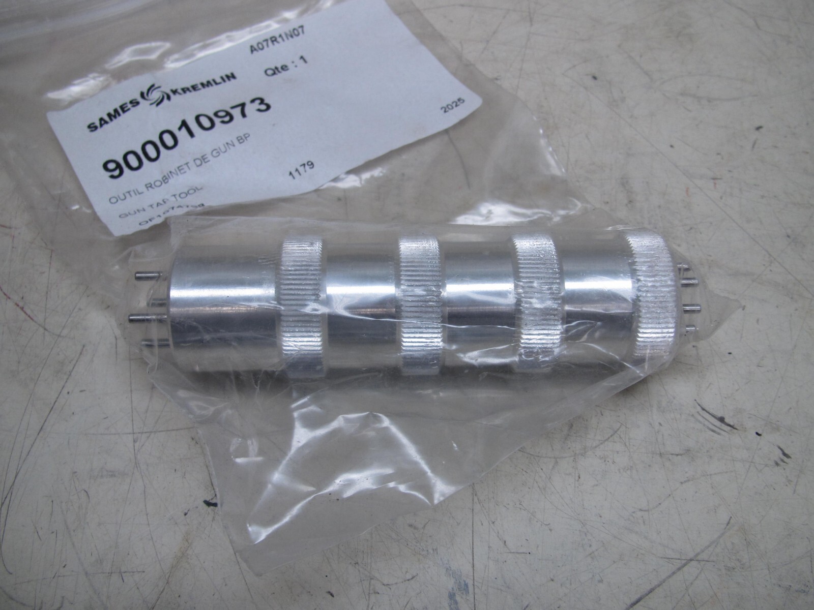 Sames Kremlin Flat Nozzle Disassembly Tool Gun Tap Tool P/N: 900010973