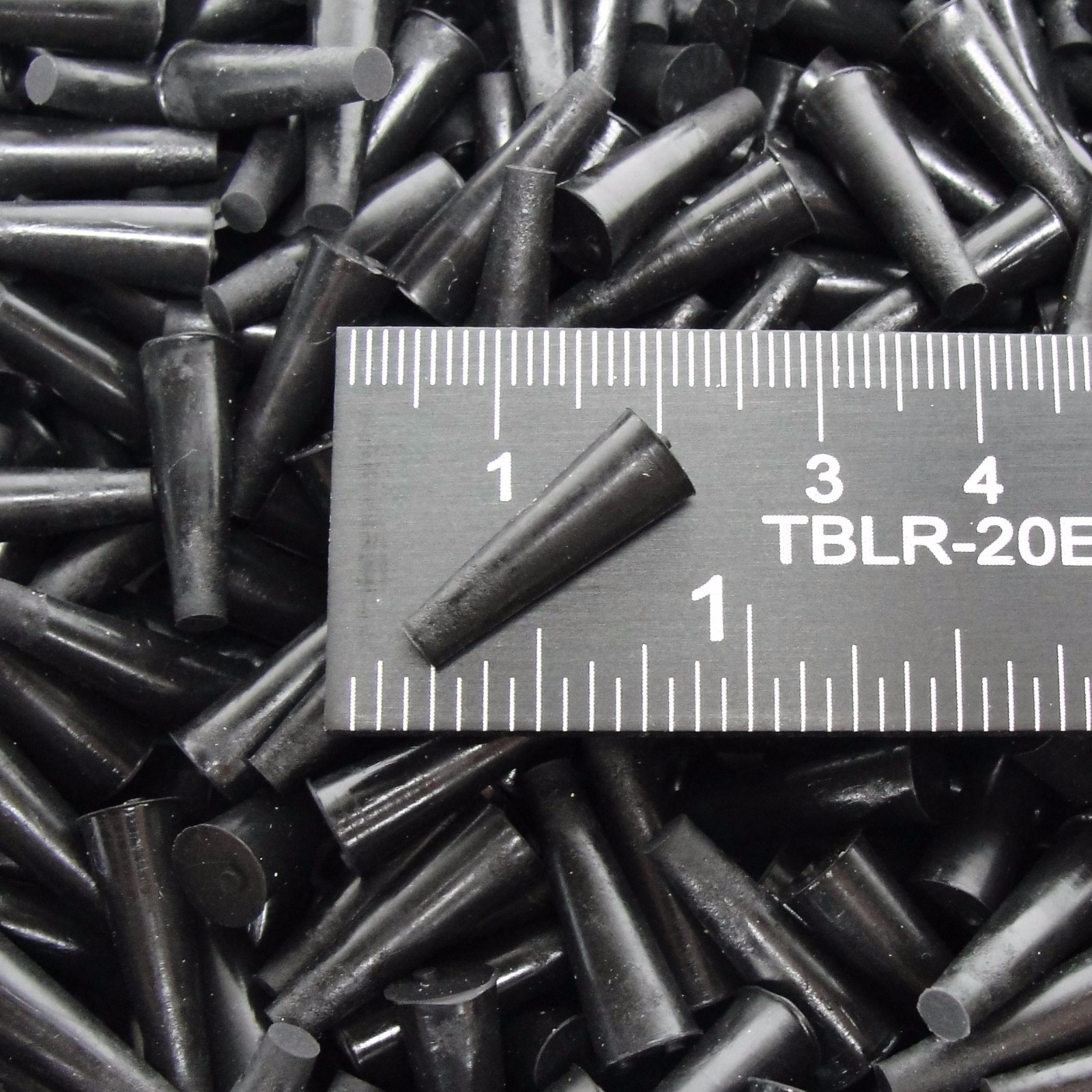 High Temp Masking Supply .125″ x .250″ STP102 Silicone Rubber Plugs – 250 Pack