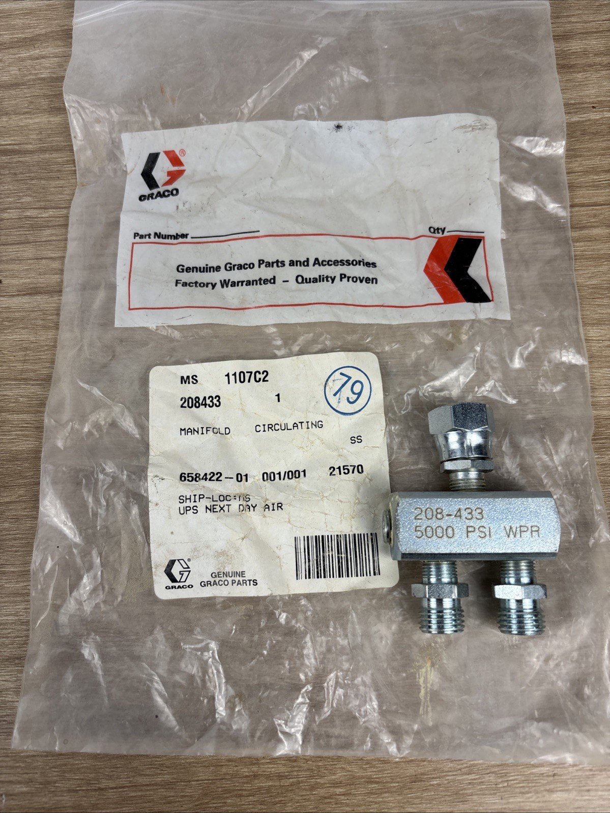 Graco 208433 Circulating Manifold for APS-100 Primer Spray Module