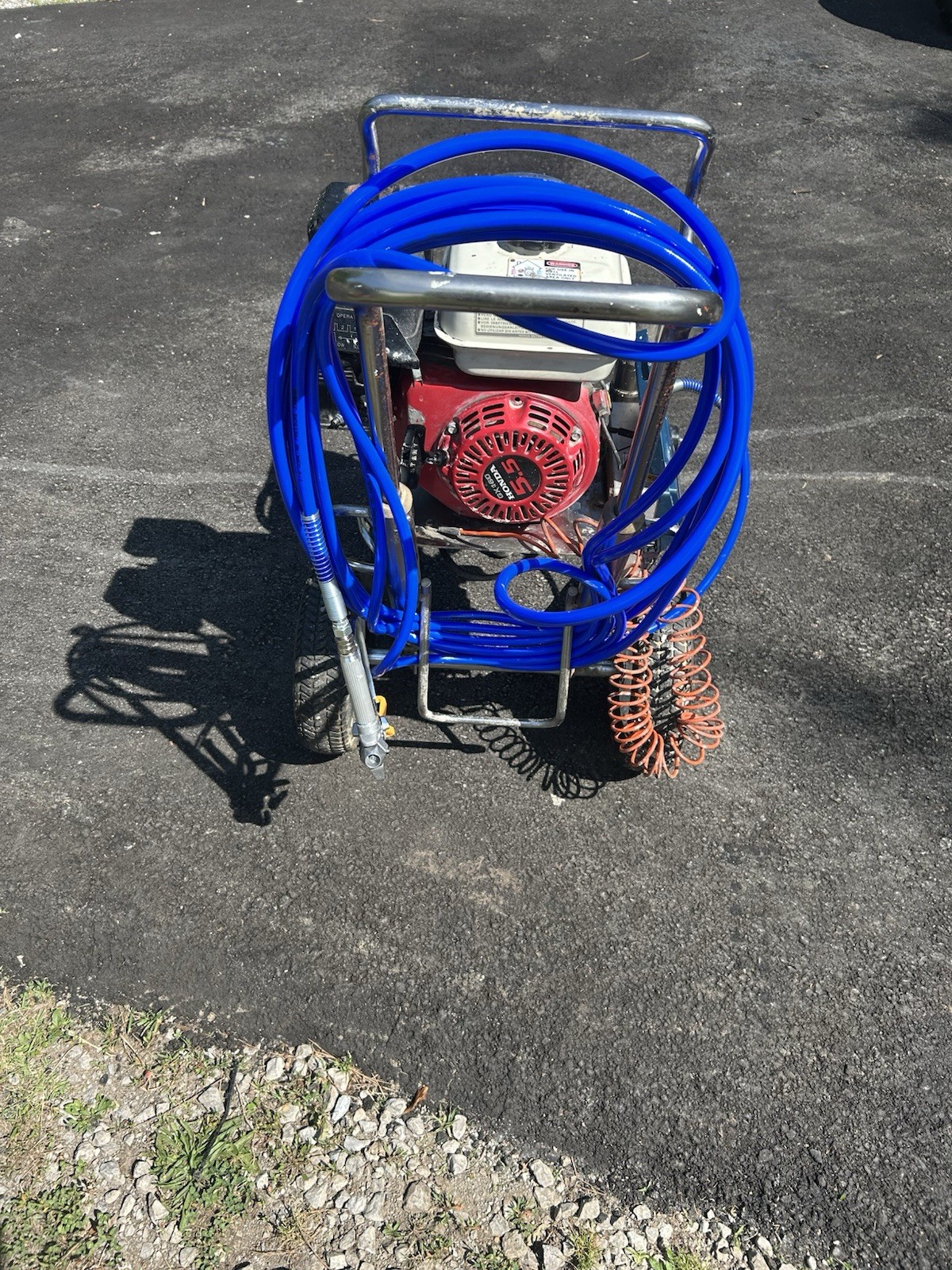 Graco GMAX Gas 5900 -Powered Airless Sprayer SmartControl Blue Cart Hose OBO