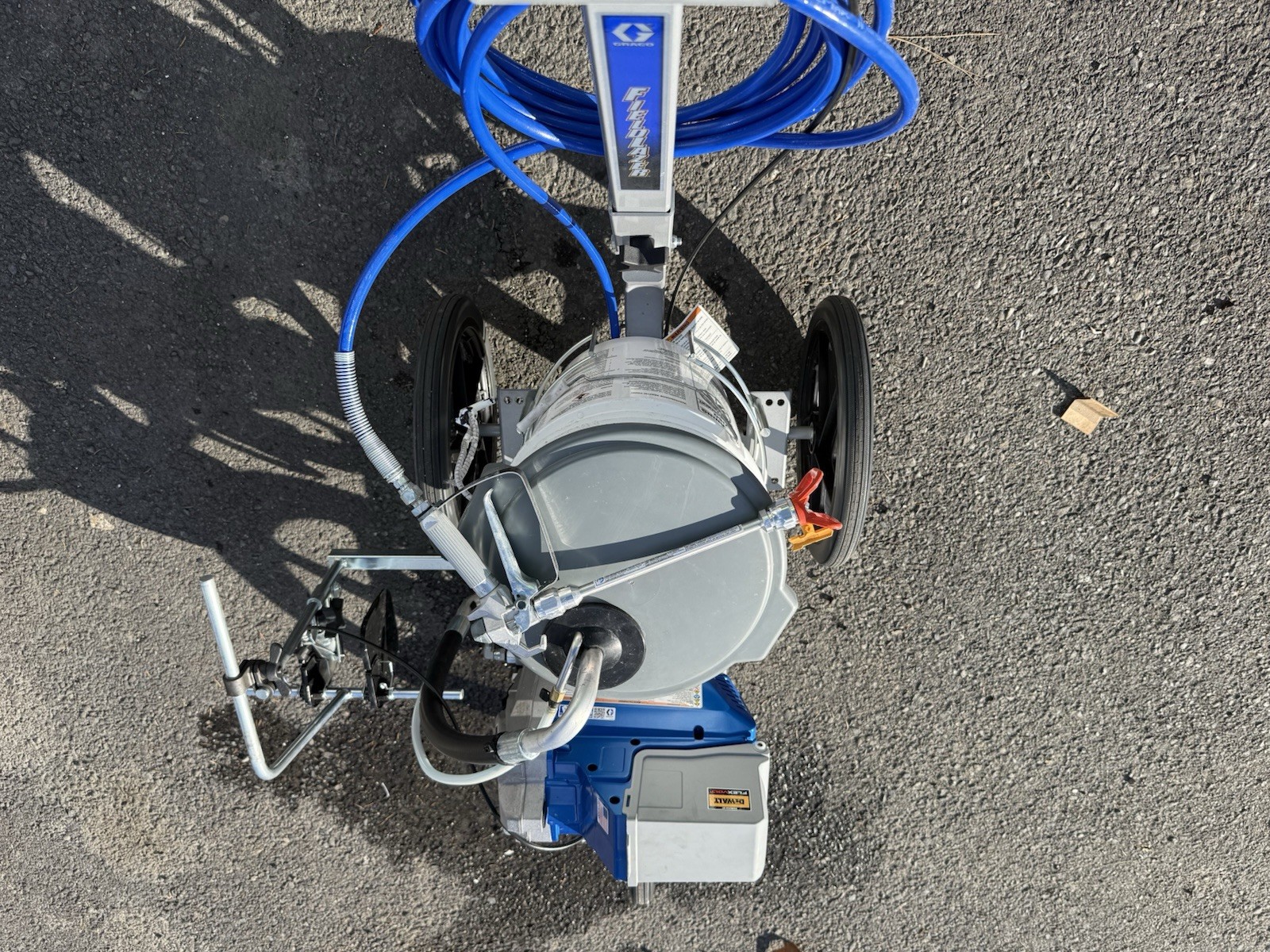 Graco FieldLazer ES100 Battery Line Striper Cart w/ 50ft Hose 5 Gal