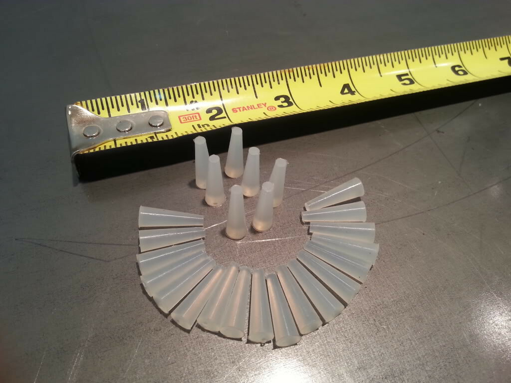 Silicone Tapered Plugs for Powder Coating – 25 Pieces – 1/4″ x 1/8″ x 3/4″ lg