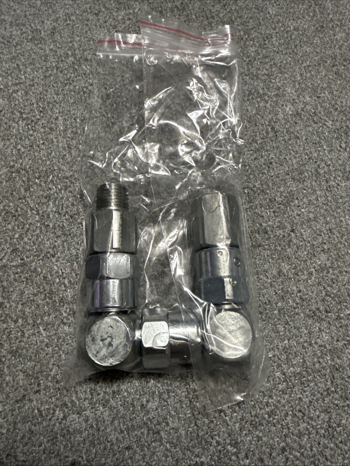 Graco 202577 Steel Z-Swivel 1/4-18 NPT Brand New