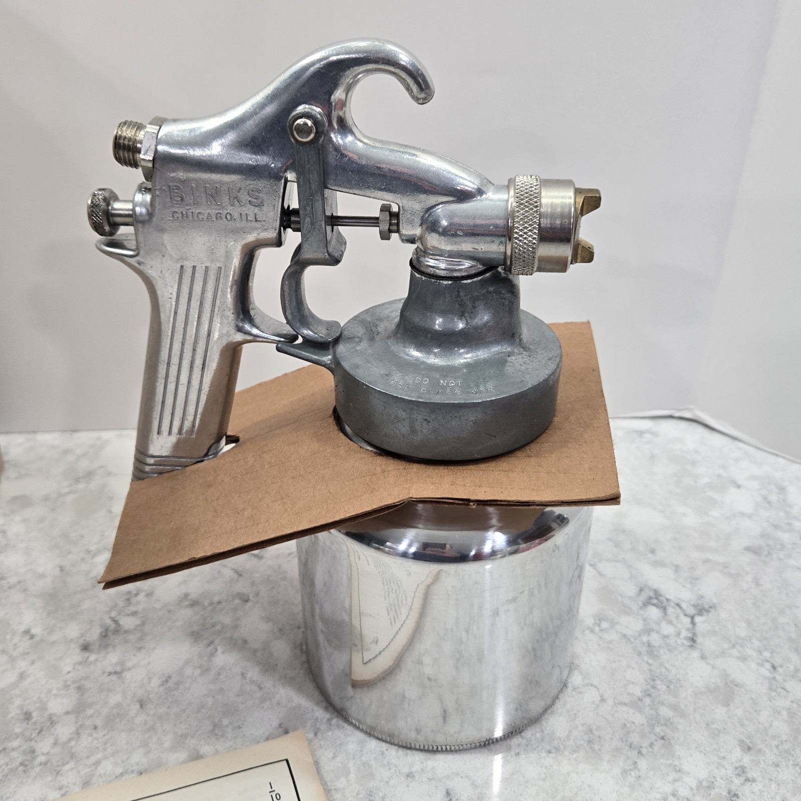 NOS Vintage Binks Model 35 Paint Spray Gun With Can Cup