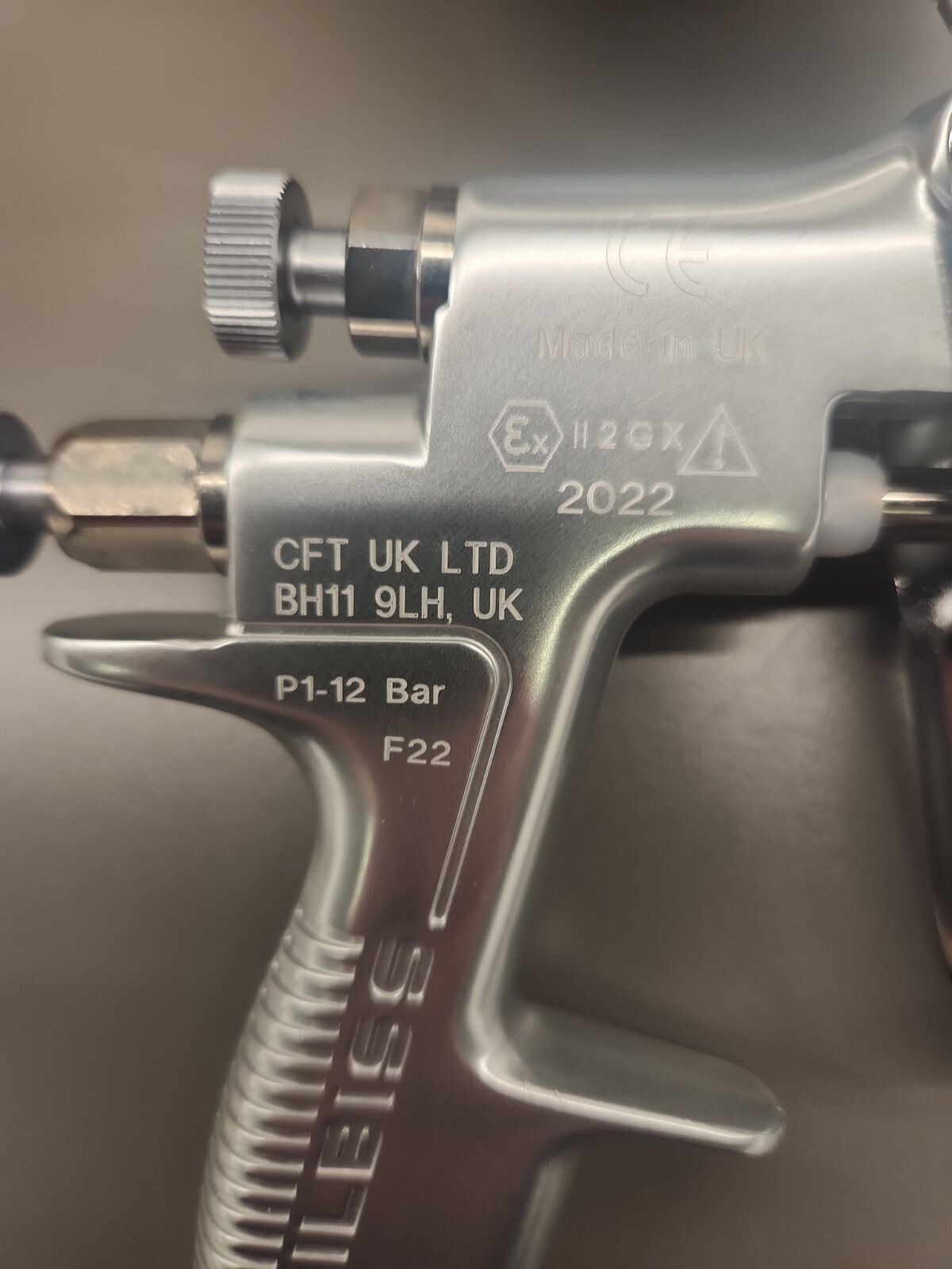 DeVilbiss Compact Conventional 1.4mm Gravity Spray Gun – COM-G430-14-02