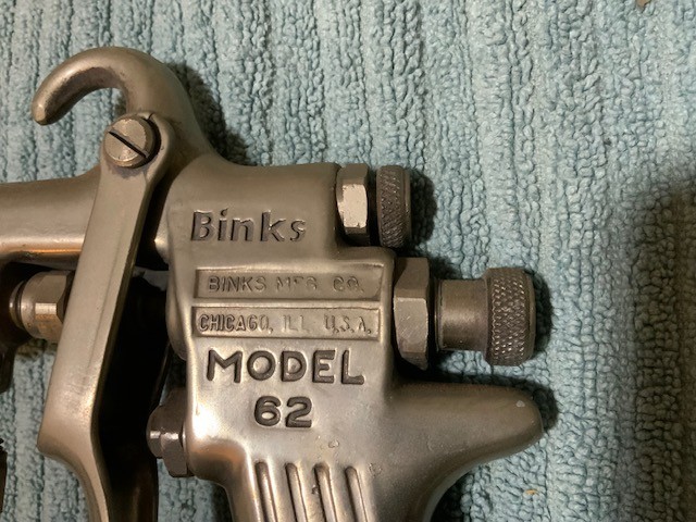 Vintage Binks Model 62 paint Spray gun Automotive everything works