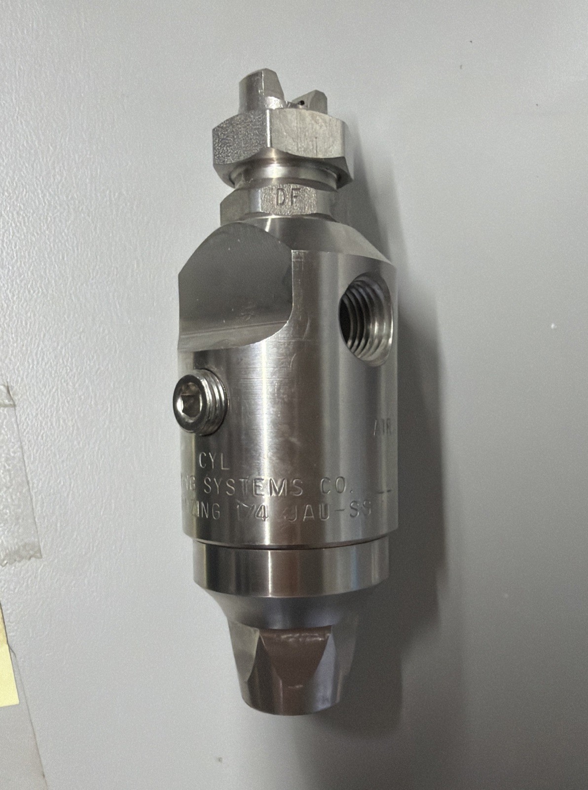 SPRAYING SYSTEMS CO. AIR ATOMOMIZING 1/4 JAU-SS