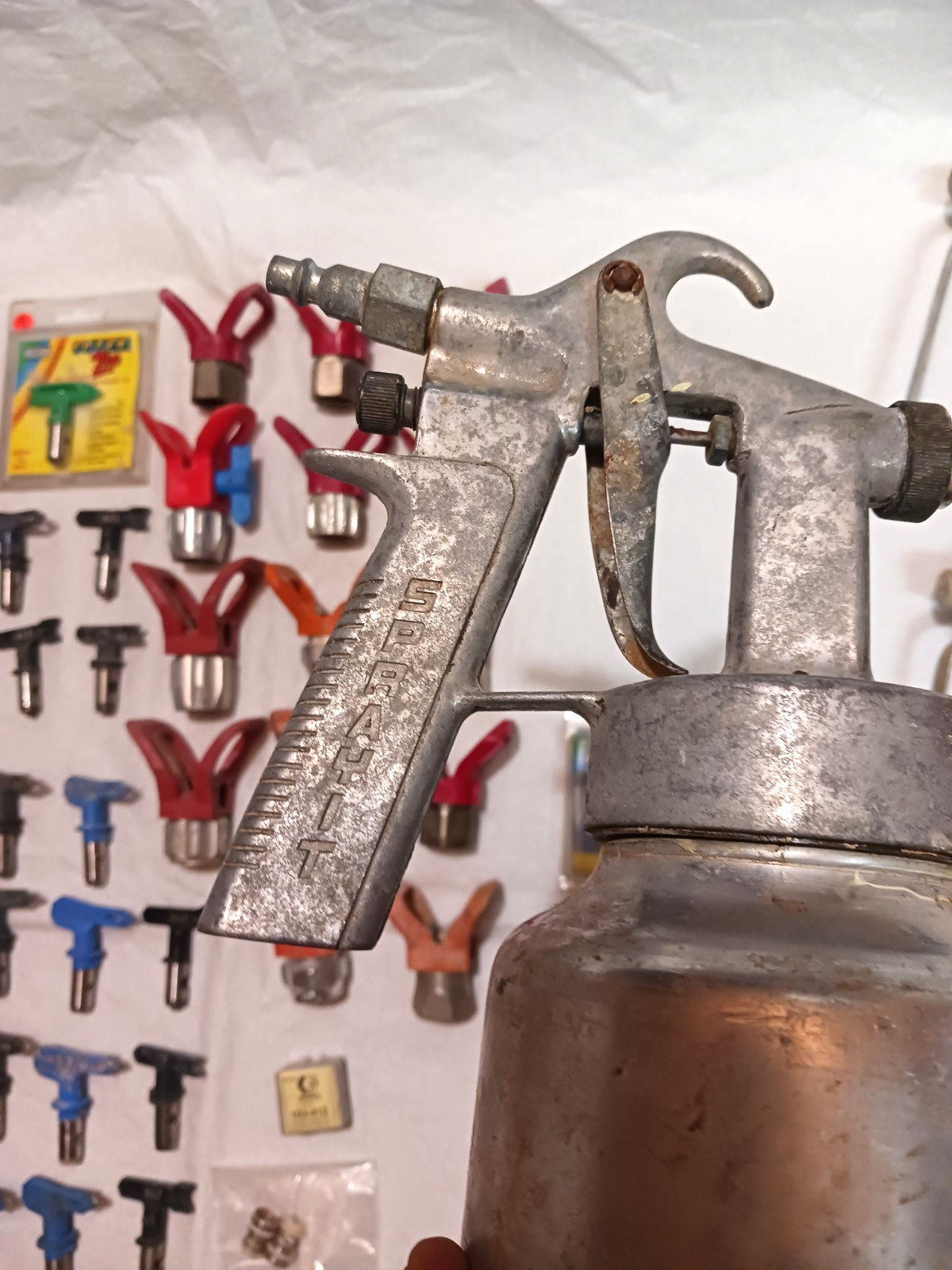 Paint Spray Gun, Tips & Various Parts New And Used – Untested – READ!