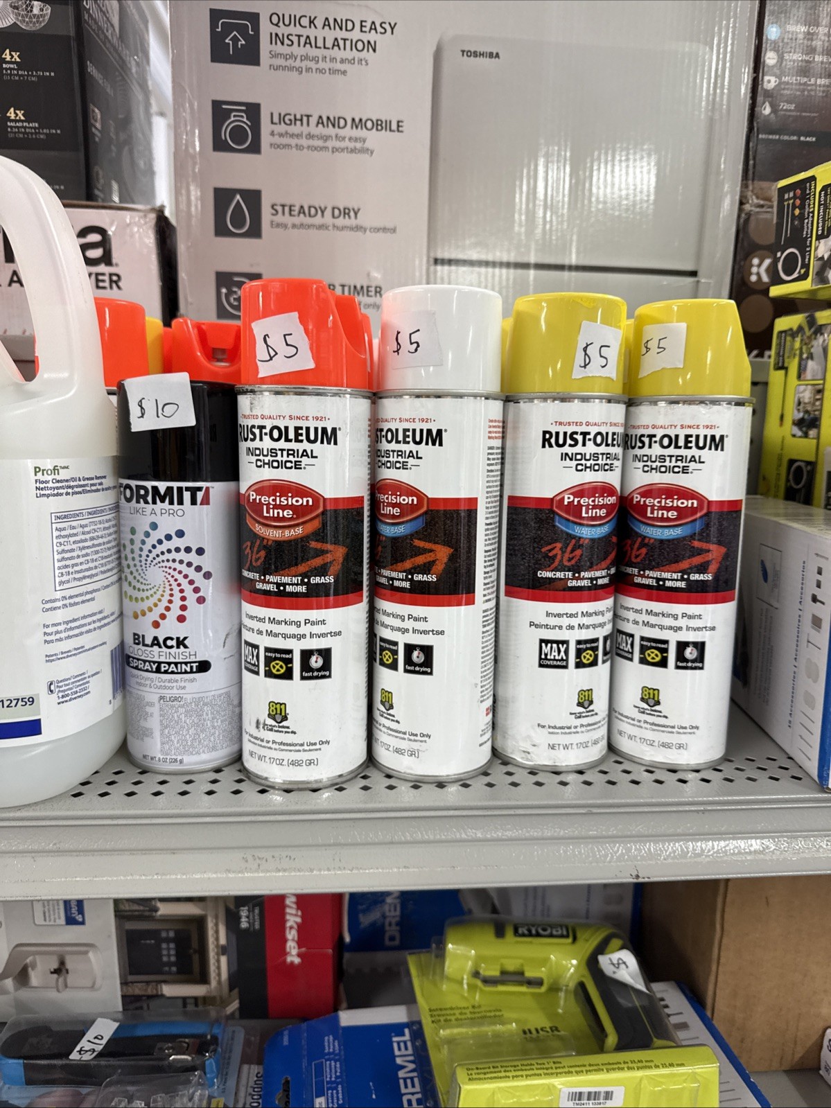 Rust-Oleum Industrial Choice White Inverted Marking Paint 17 oz