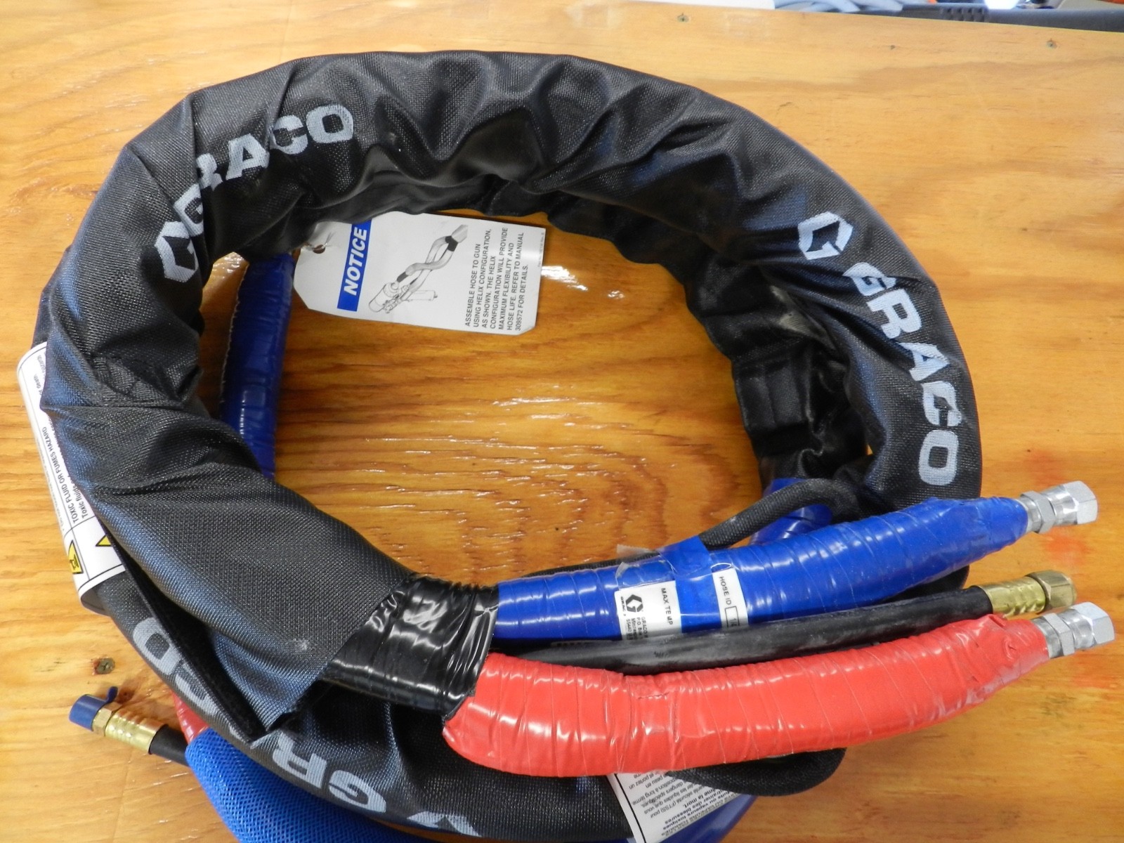 Graco PN 246050 10′ Power Lock Heated Whip Hose 2000 PSI, Foam Spray Parts