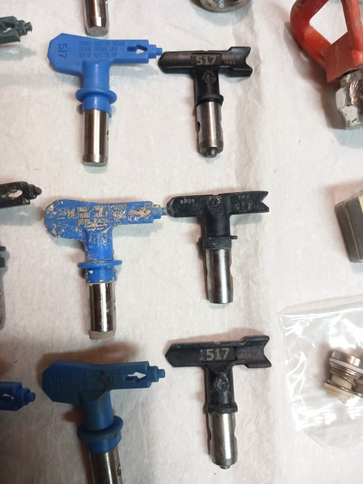 Paint Spray Gun, Tips & Various Parts New And Used – Untested – READ!