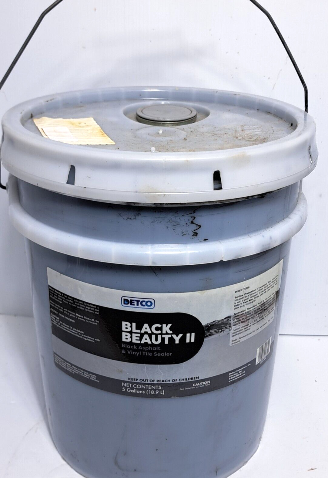 Detco Black Beauty II Asphalt & Vinyl Tile Sealer W/Black Pigment 5 Gallons