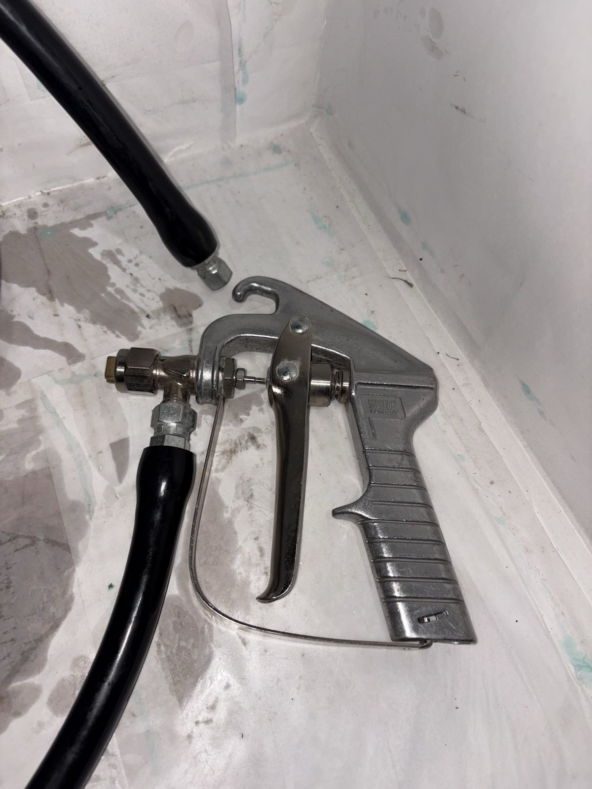 Professional Spray Adhesive Gun And Hose Kit