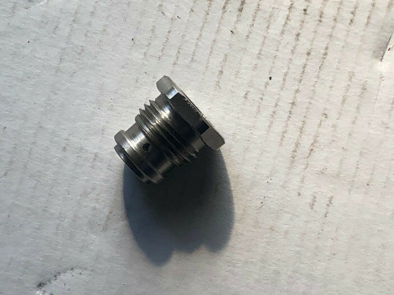 TLN-1024 CATALYST VALVE BODY FOR MAGNUM VENUS CATALYST CARTRIDGE