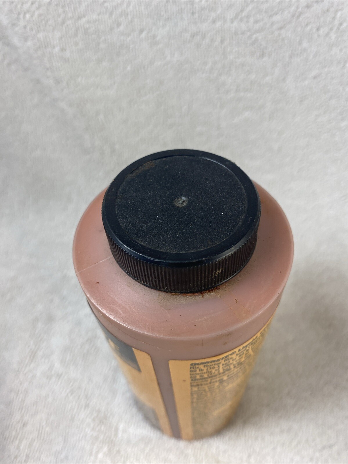 Quikrete 10 oz. Liquid Cement Buff Concrete Color