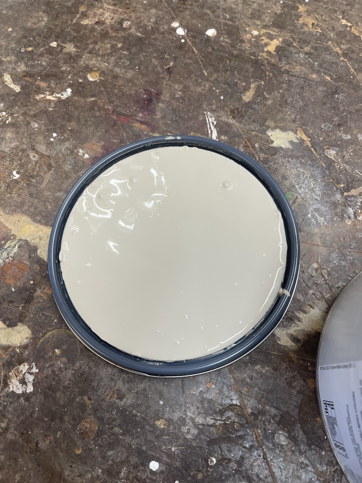 Sherwin Williams Industrial Waterbased Alkyd Urethane/ Taupe Tone / Semi-Gloss