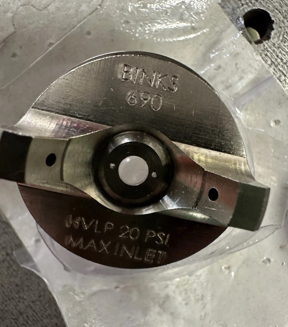 Binks 690 Air Cap with Ring