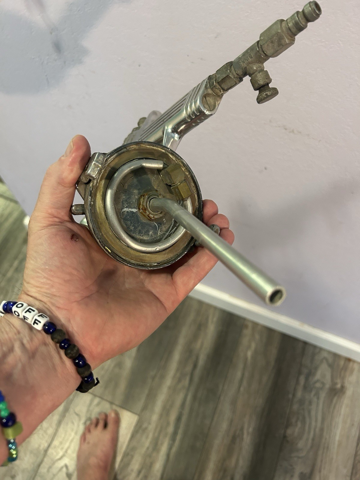 Binks Model 62 paint Spray gun Automotive everything works ,Clean & Ready To Go