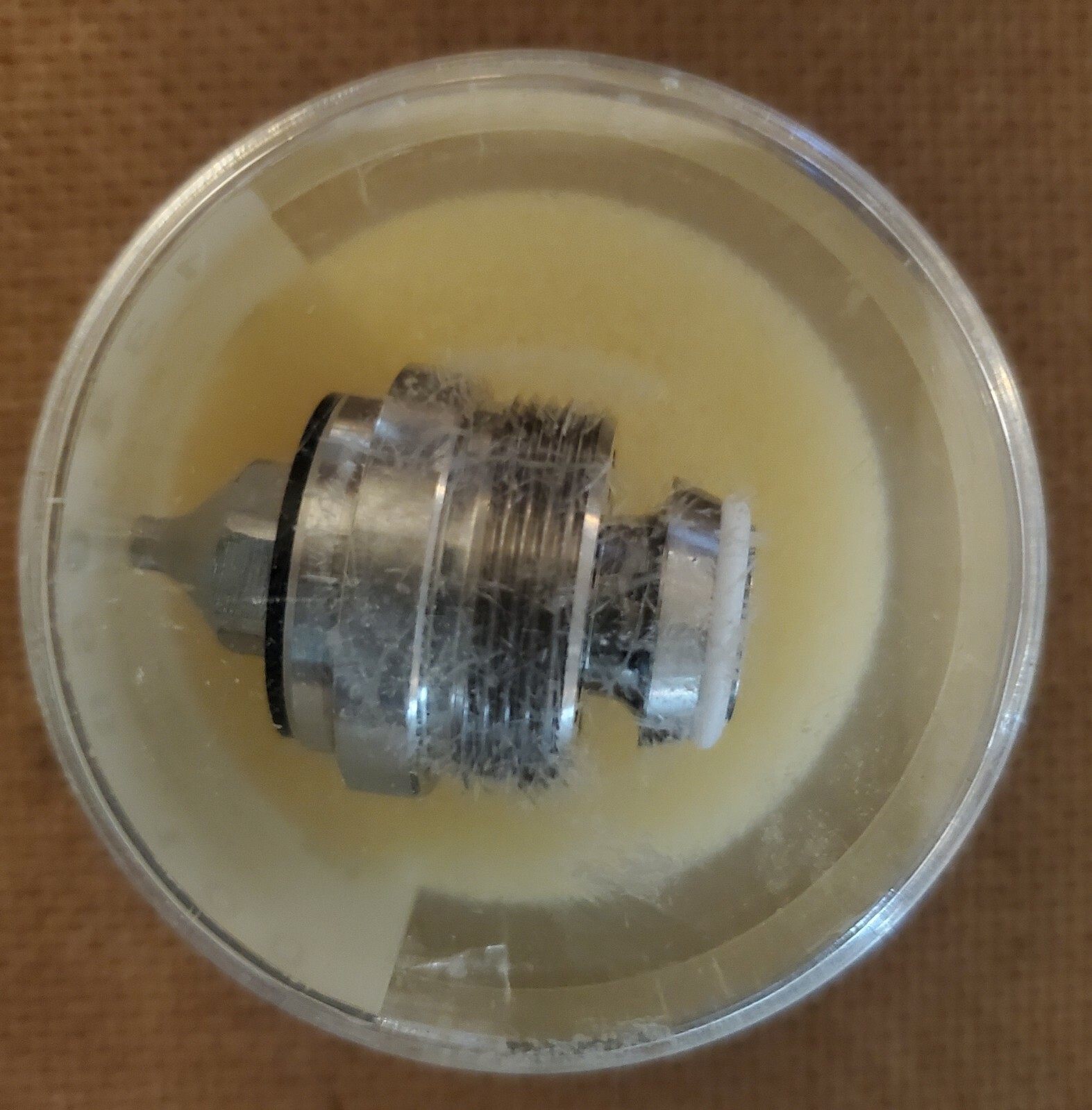 Kremlin Rexson 134 056 100 Air cap. New