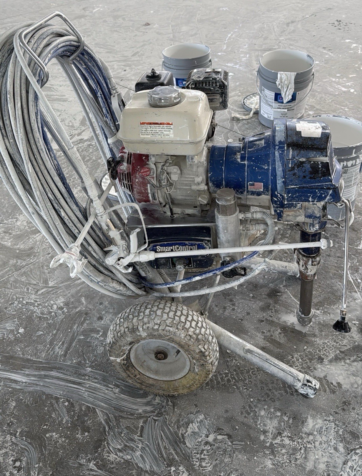 Graco Gmax 7900 Gas Airless Paint Sprayer SmartControl with 2 Hoses 2 guns Blue