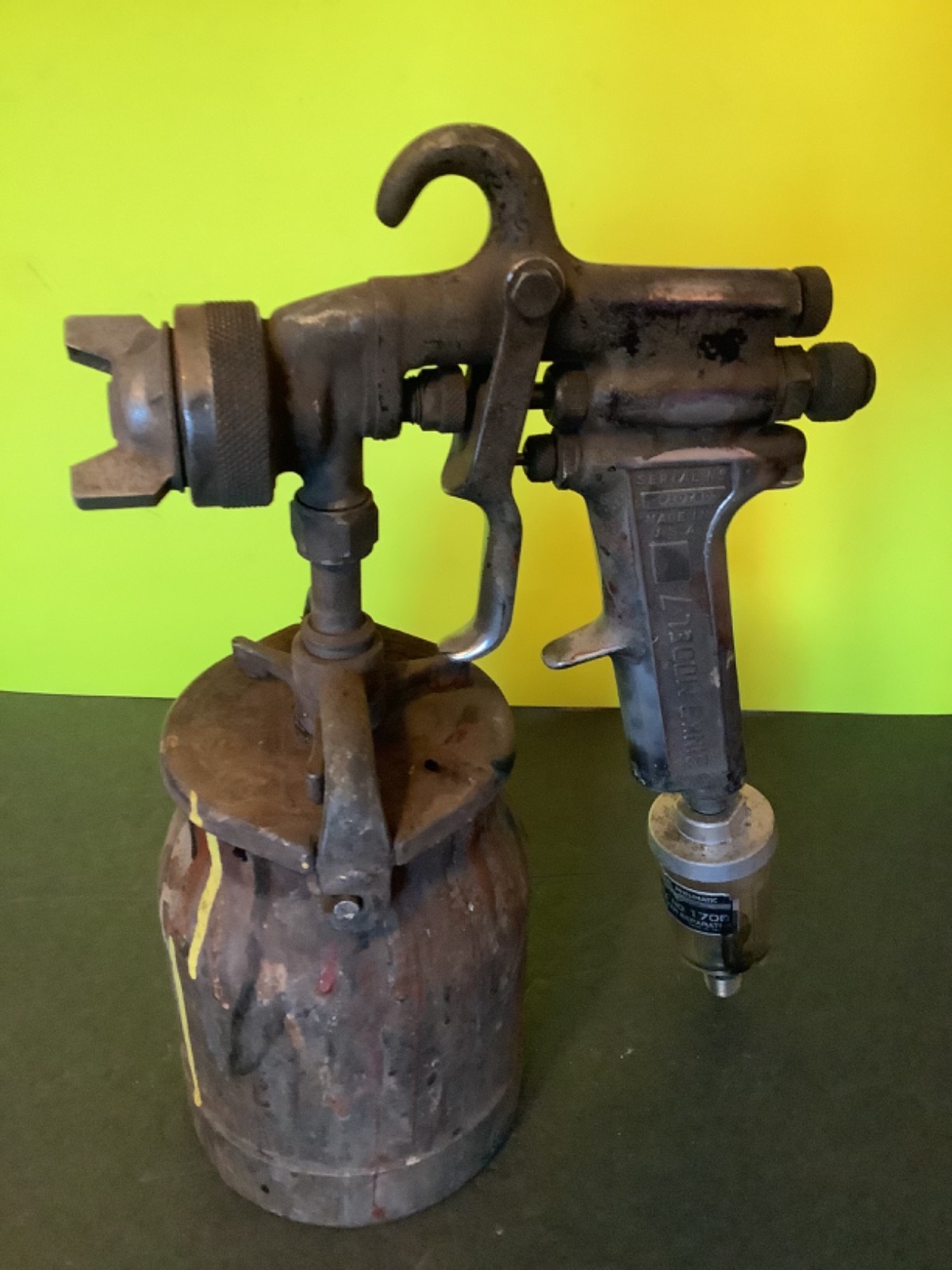Binks Model 7 Air Spray Gun 36SD Nozzle Central Pneumatic Oil & Water Separator