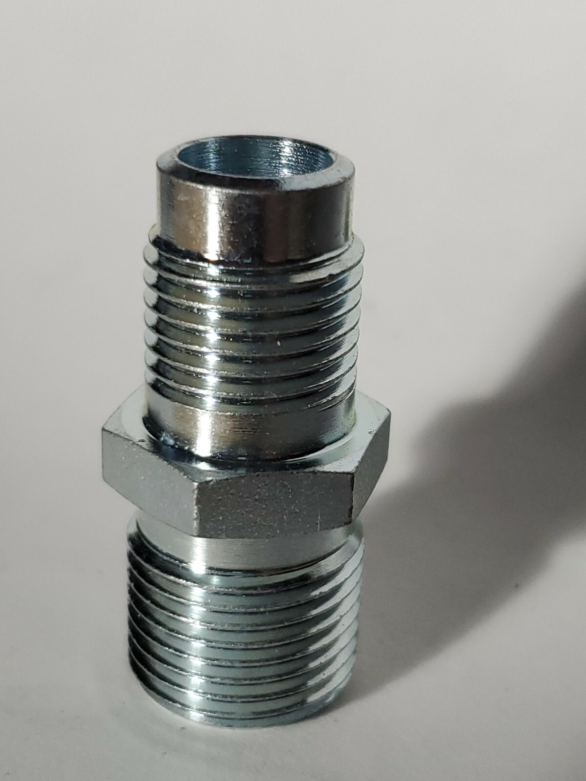 Graco 160222 or 160-222 Nipple Fitting OEM