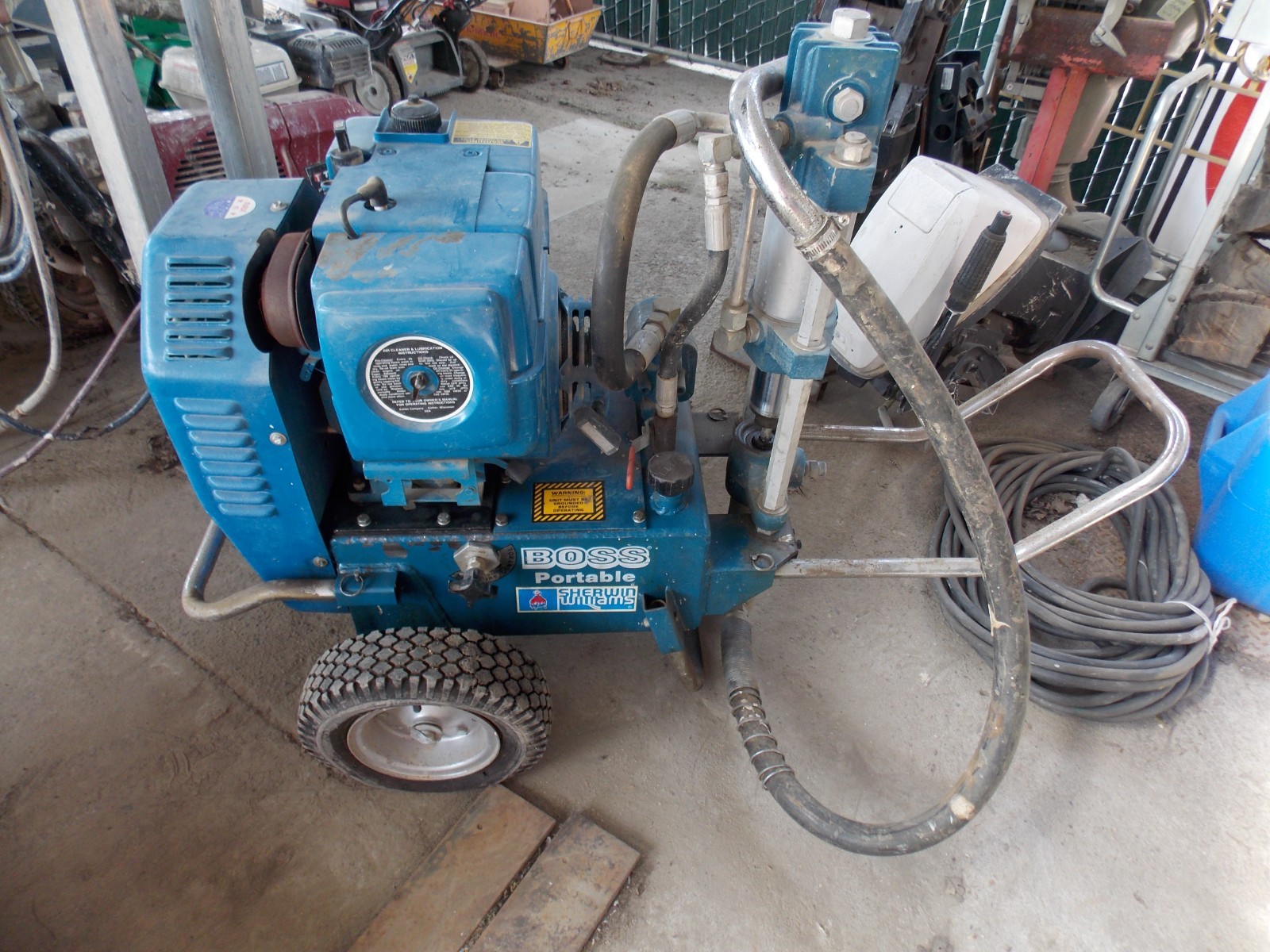 SPEEFLO COMMERCIAL BOSS PORTABLE KOHLER 8hp GAS HYDRAULIC AIRLESS PAINT SPRAYER