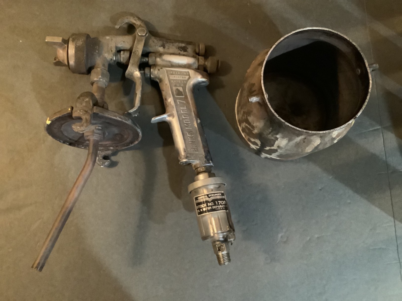 Binks Model 7 Air Spray Gun 36SD Nozzle Central Pneumatic Oil & Water Separator