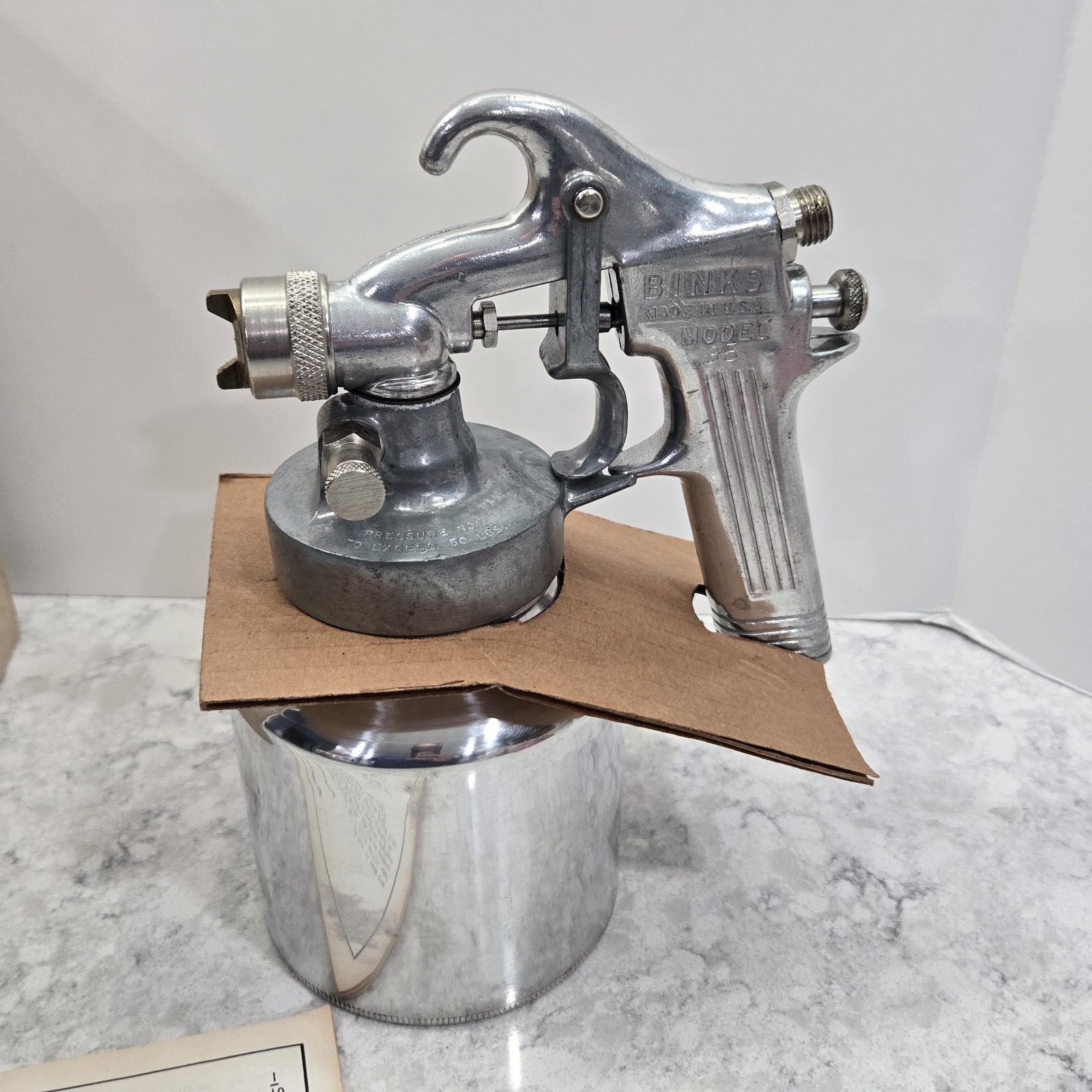 NOS Vintage Binks Model 35 Paint Spray Gun With Can Cup