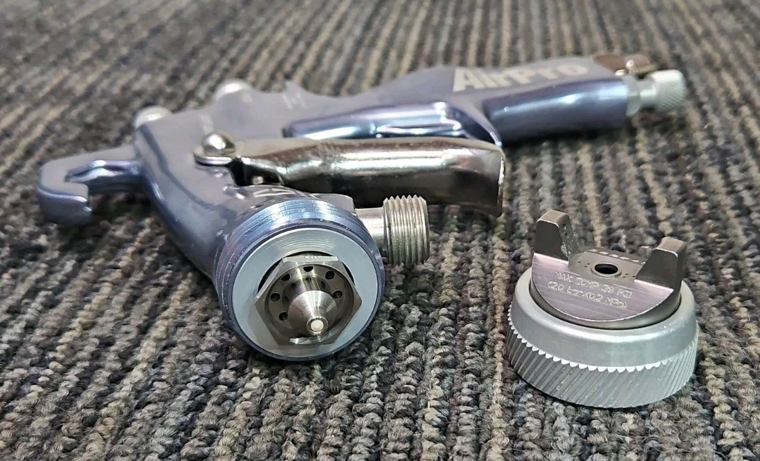 Graco AirPro Compliant Professional Gravity Feed Spray Gun – TOOL ONLY