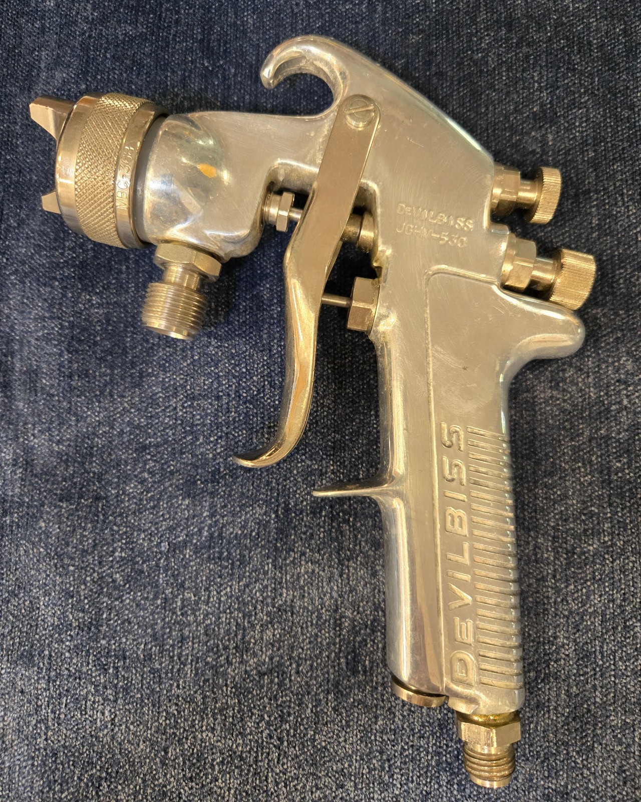 DeVilbiss Spray Gun JGHV-530, Nozzle 33 MBC-368