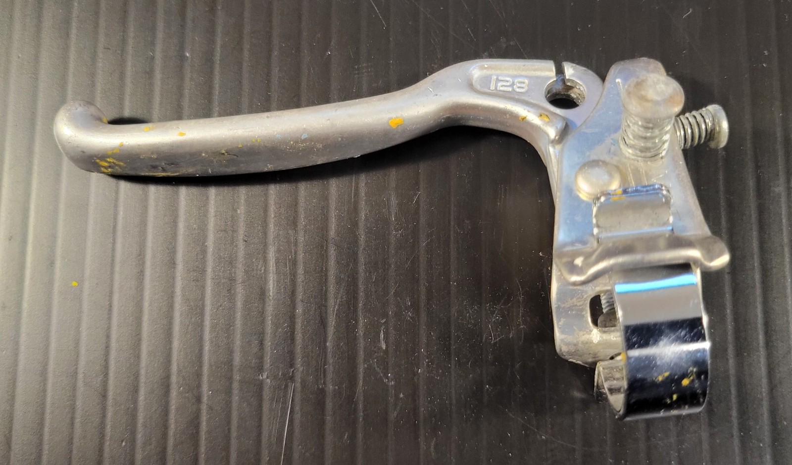 Graco OEM 111-197 LineLazer 3500/5900 Front Caster Release Lever 111197