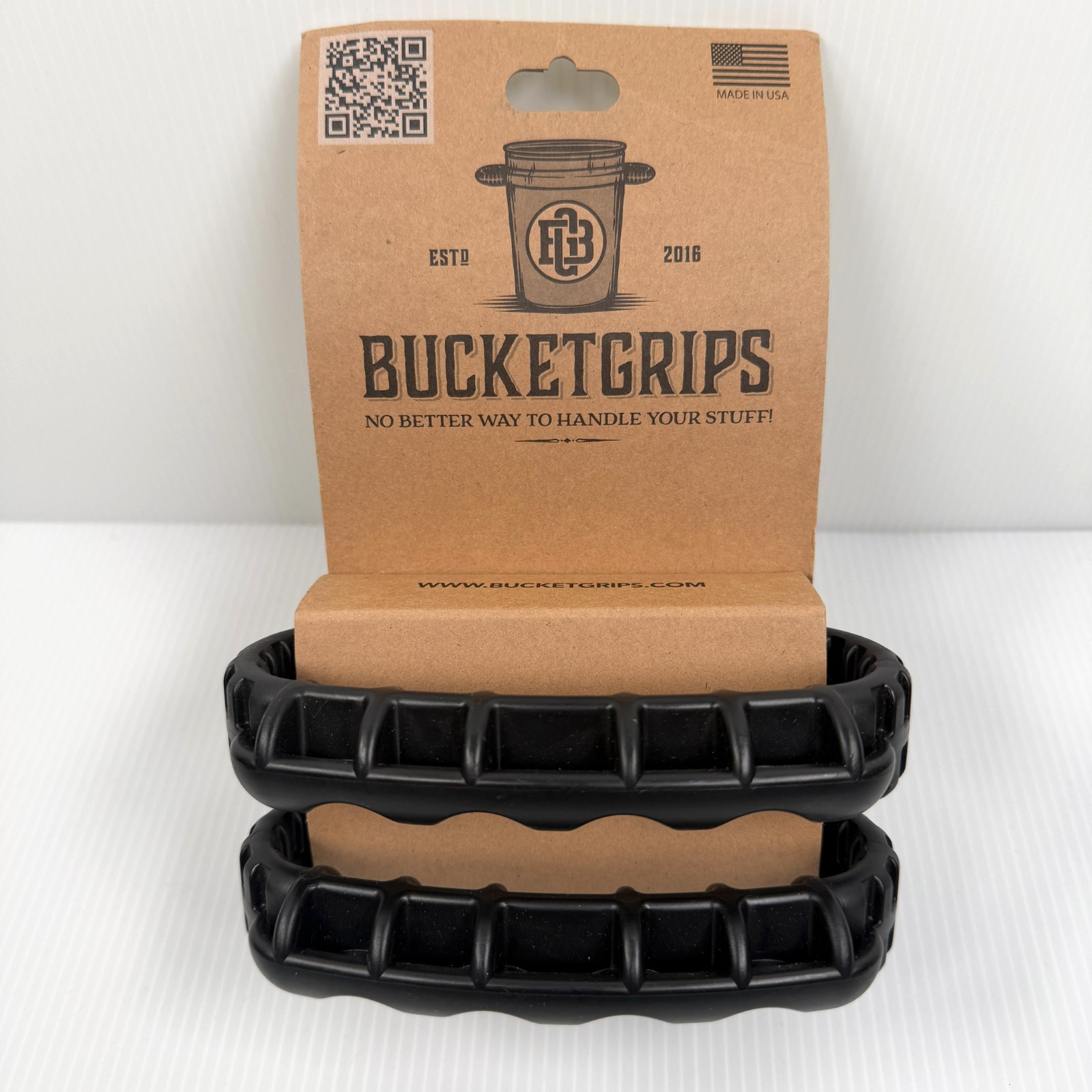BucketGrips Plastic Bucket Handle Clip 2-Pack 3.5 or 5-Gallon Black NEW