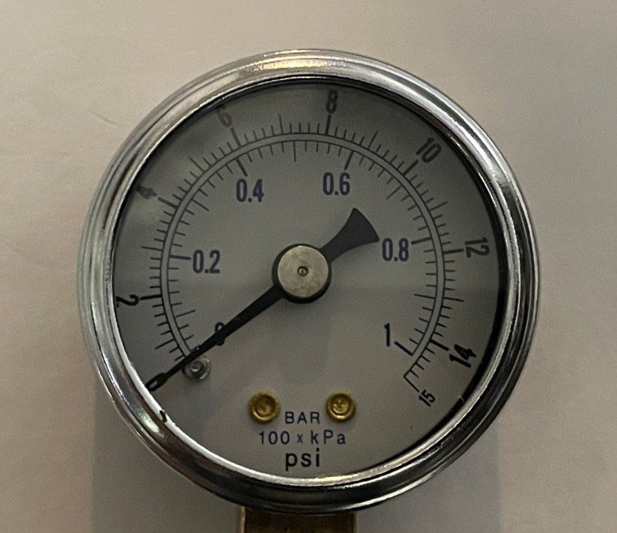 BINKS STAINLESS 1 QT PRESSURE ASSISTED CUP W/REGULATOR 80-511