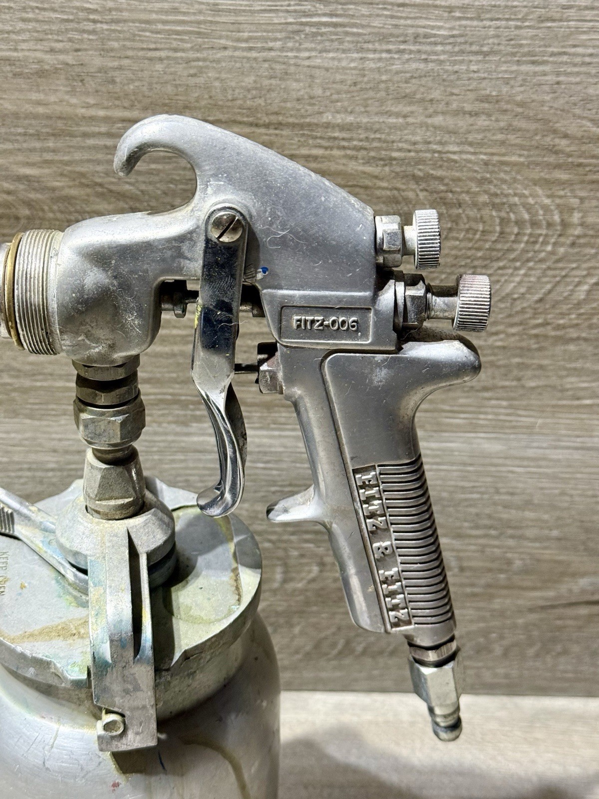Fitz & Fitz Model 006 Spray Gun with Nozzle & Canister Vintage Paint
