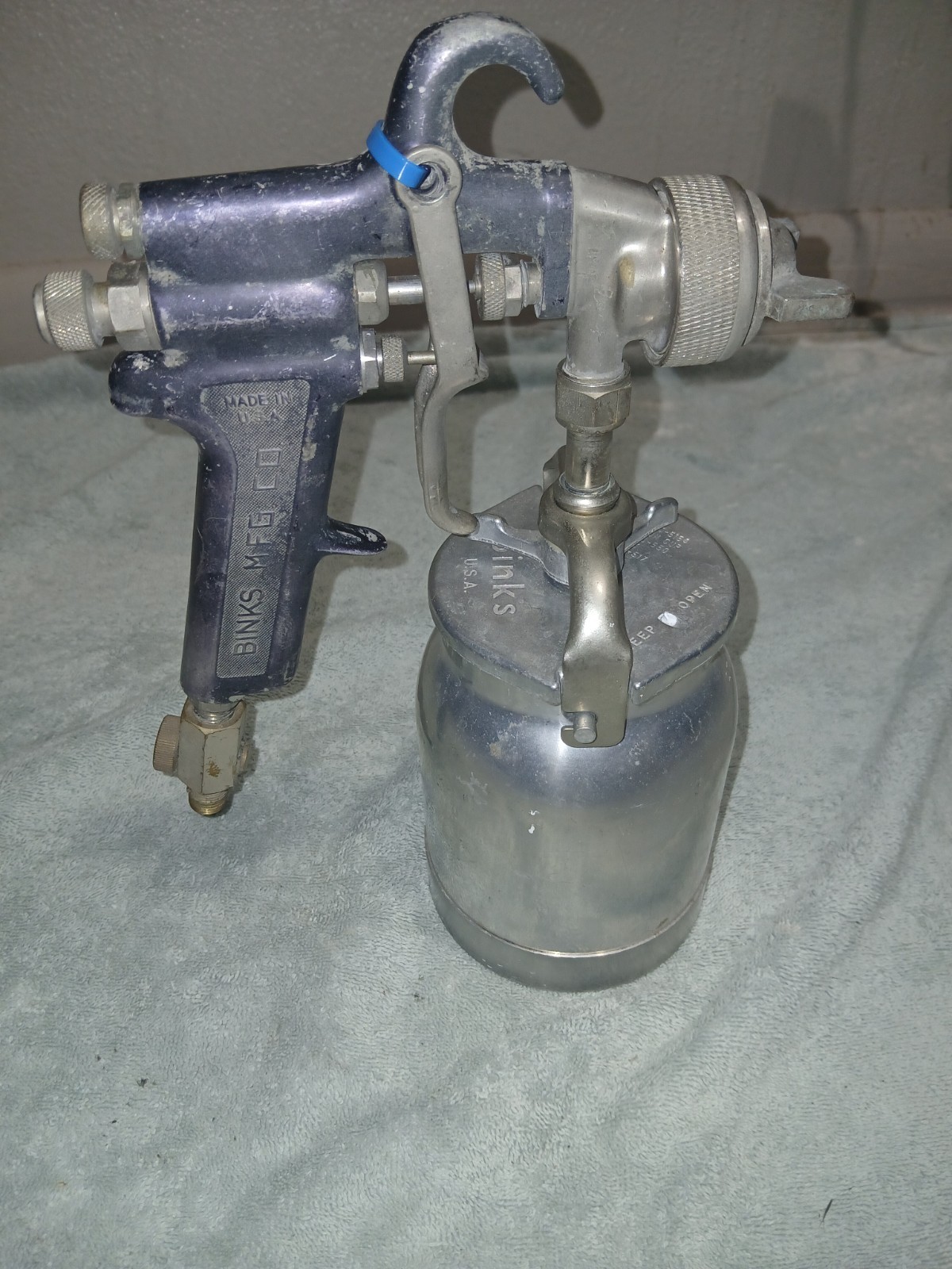 Vintage Binks Model 7 Spray Gun Made USA with Tip/Nozzle and Binks Cup