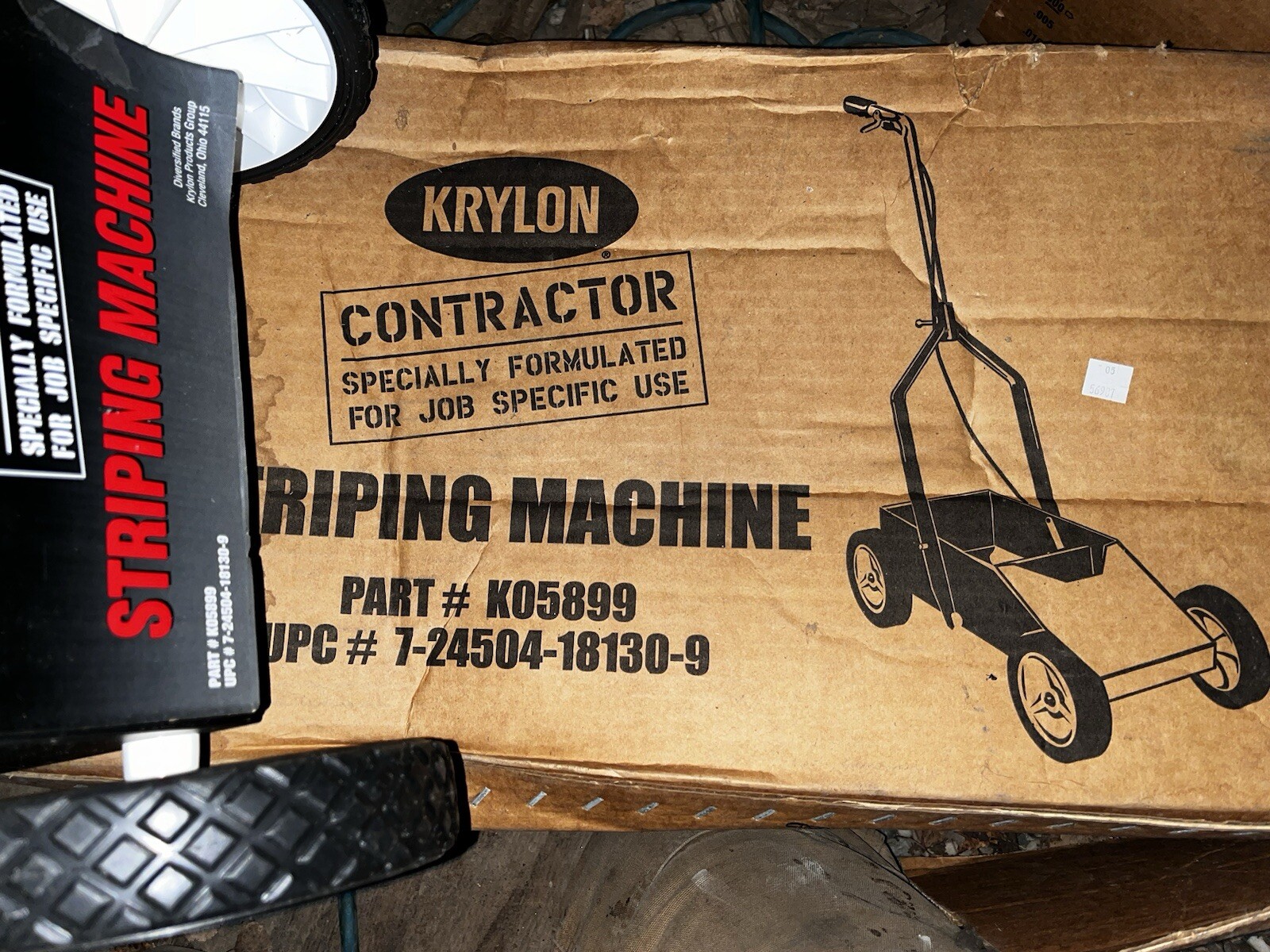 Krylon Striping Machine, Contractor Grade, Holds 10 Inverted Aerosol Cans