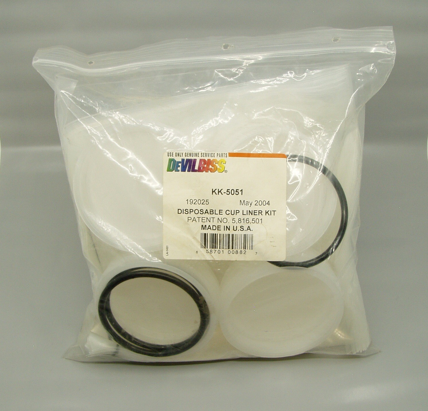 Devilbiss KK-5051 Disposable Cup Liner Kit – 20 Liners, 20 Lids, 3 Rings (NOS)
