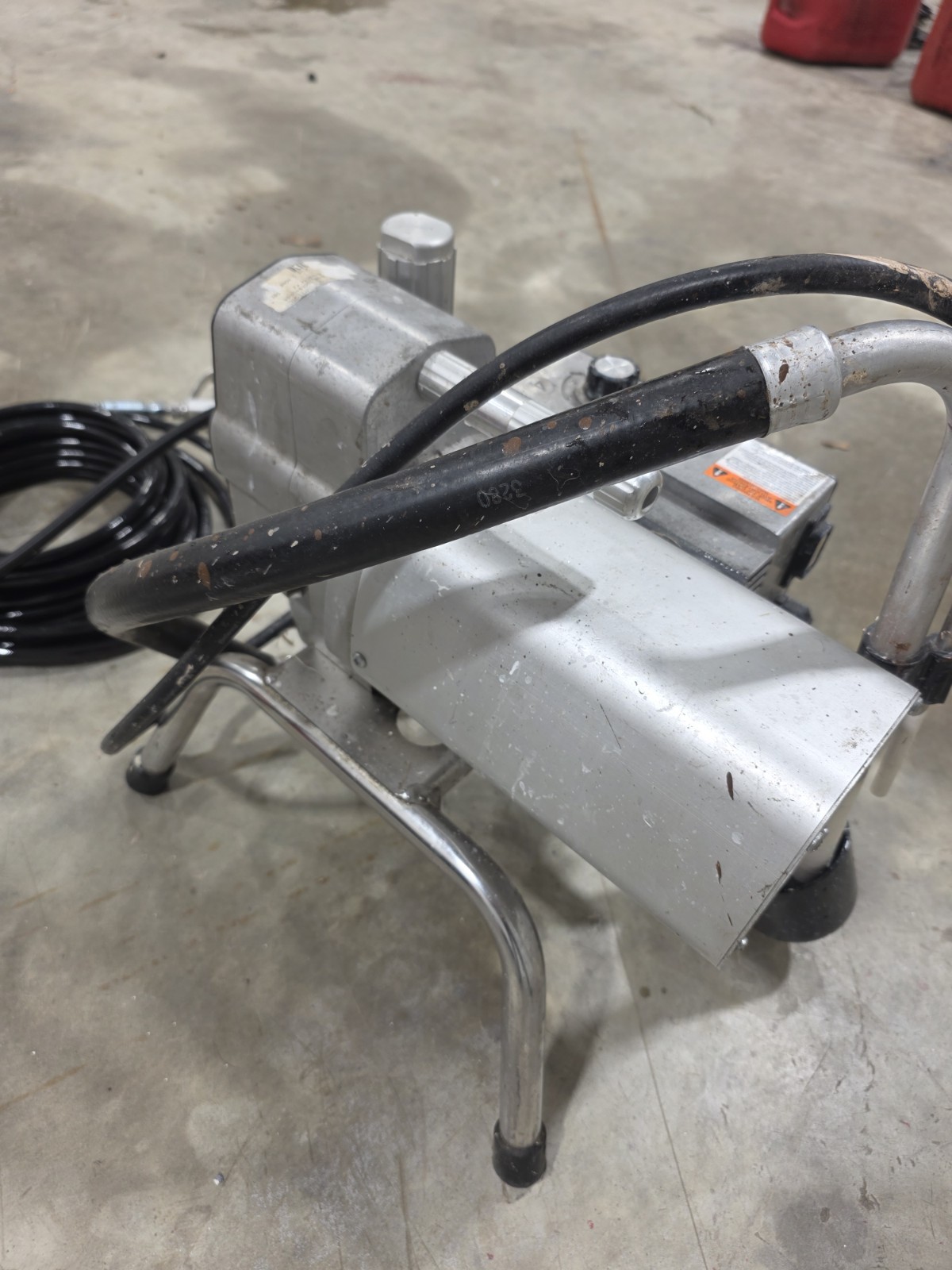 TriTech T4 Airless Stand PAINT SPRAYER