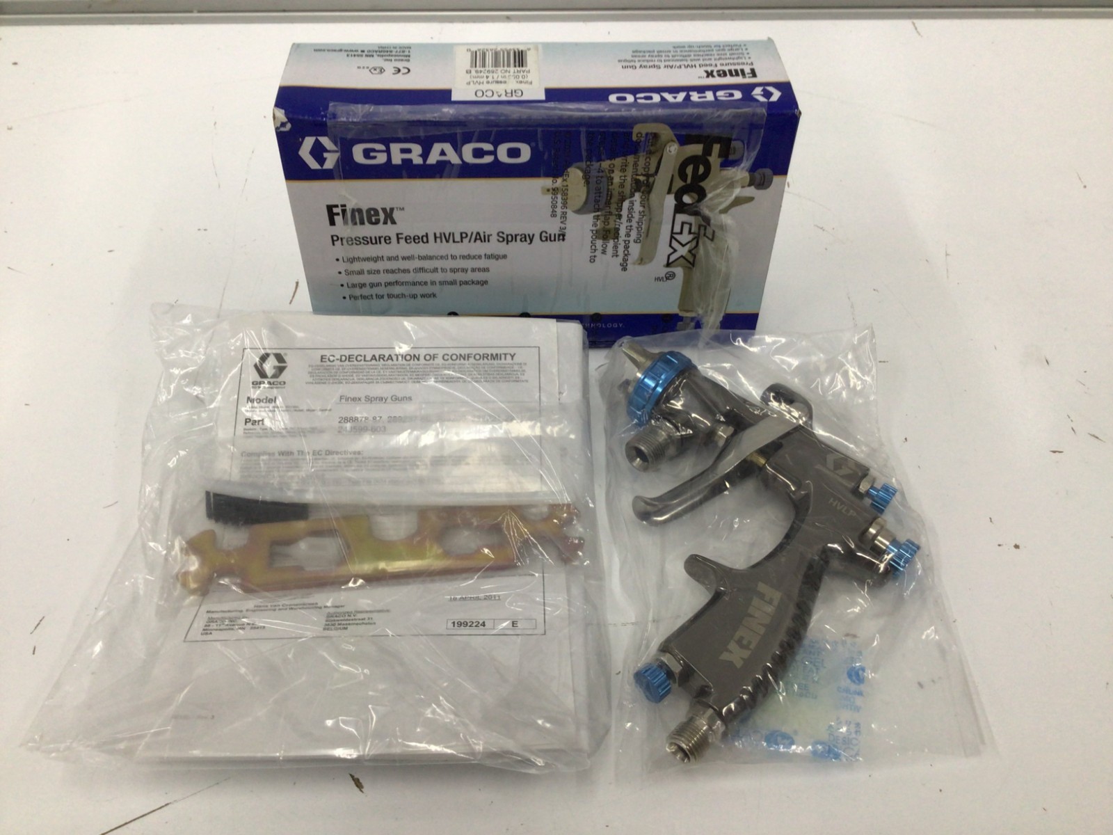 GRACO HVLP Spray Gun 289249 , 1/4 in Air Inlet Size, 11.8 cfm @ 24 psi