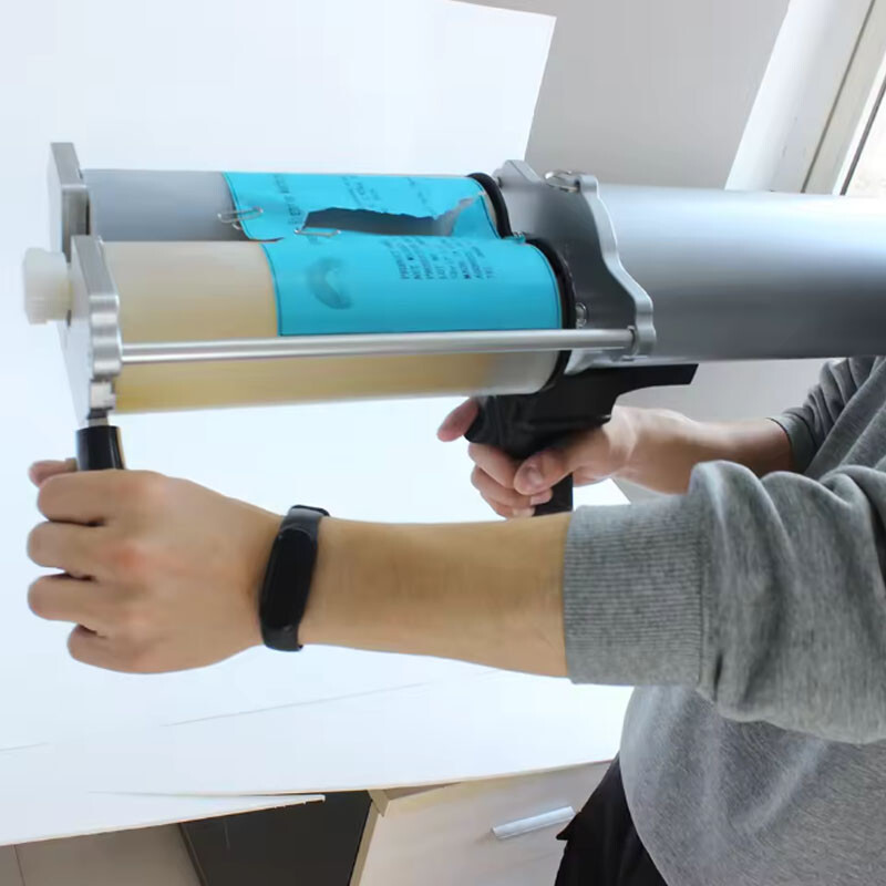 two-component cold polyurea pneumatic cartridge spray gun for polyurea coating