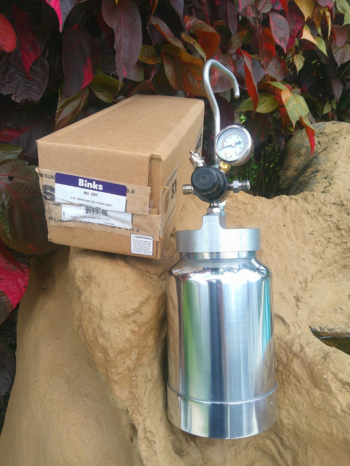 Binks 80-295 Two-Quart “STEADI-GRIP” Pressure Pot Container
