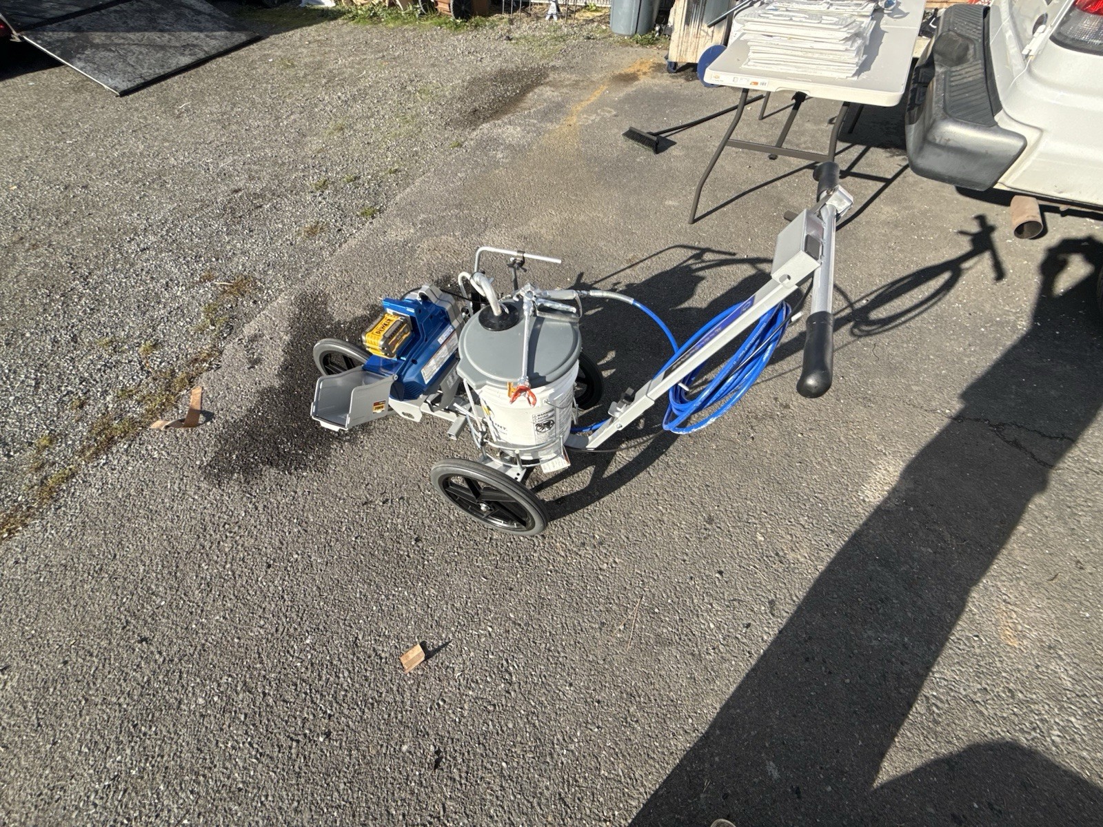 Graco FieldLazer ES100 Battery Line Striper Cart w/ 50ft Hose 5 Gal