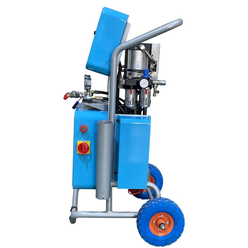 Pneumatic Polyurethane Spray Foam Machine 1:1 Ratio High Pressure Polyurea Spray