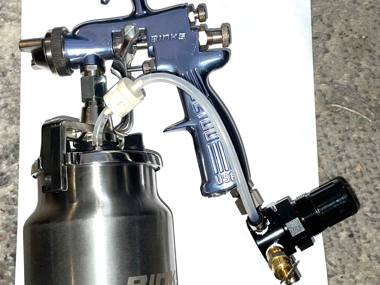 BINKS STAINLESS 1 QT PRESSURE ASSISTED CUP W/REGULATOR 80-511