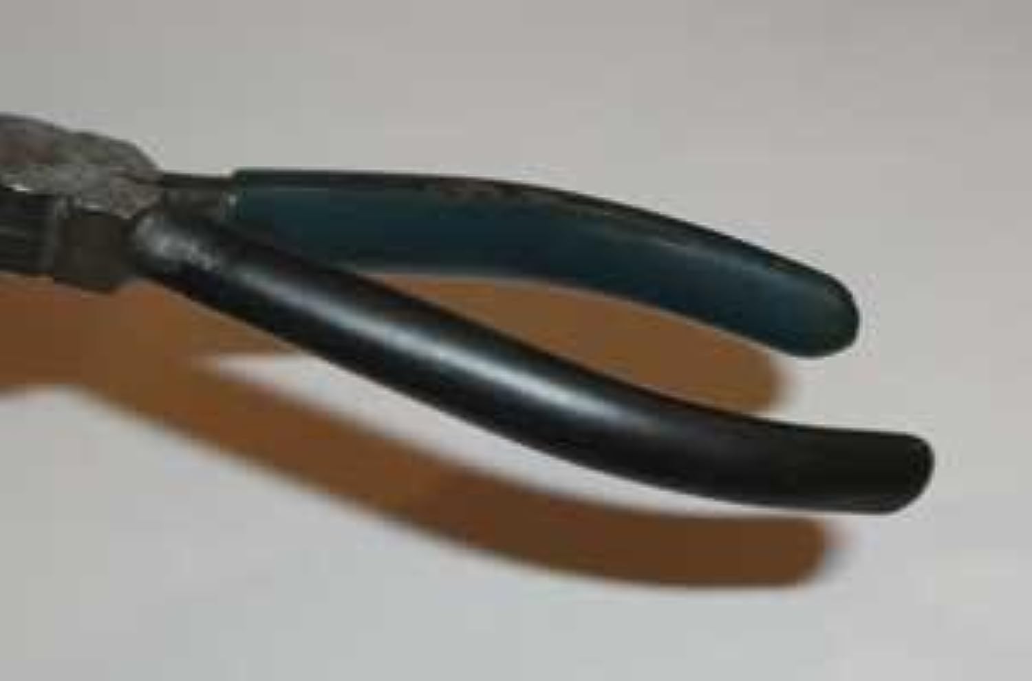 Matte Blue Specialty Rubber Coating – Non-Slip, Flexible Finish for Home Use