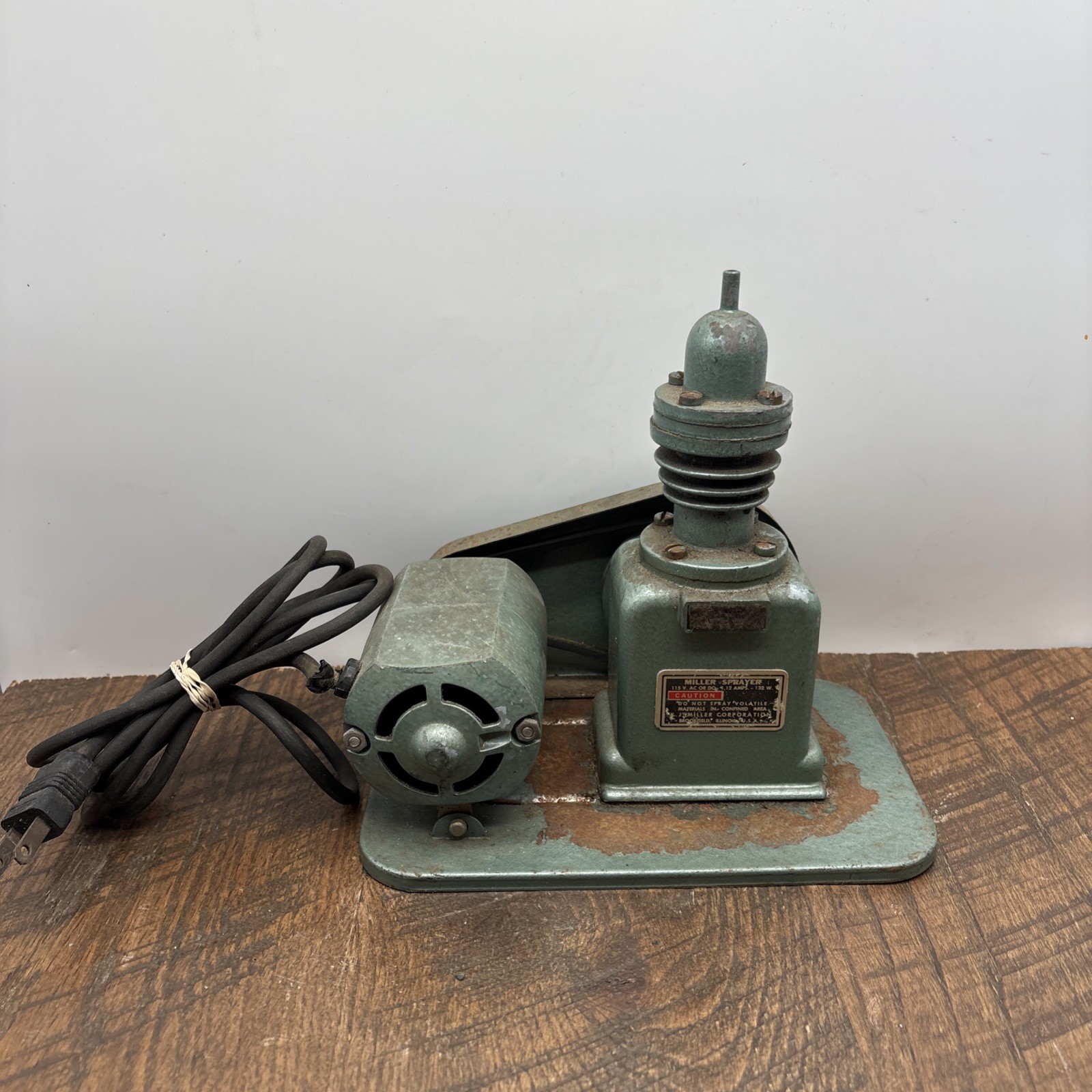 Antique Atlas Sprayer Outfit Machine by K.J. Miller Corp. Working Great