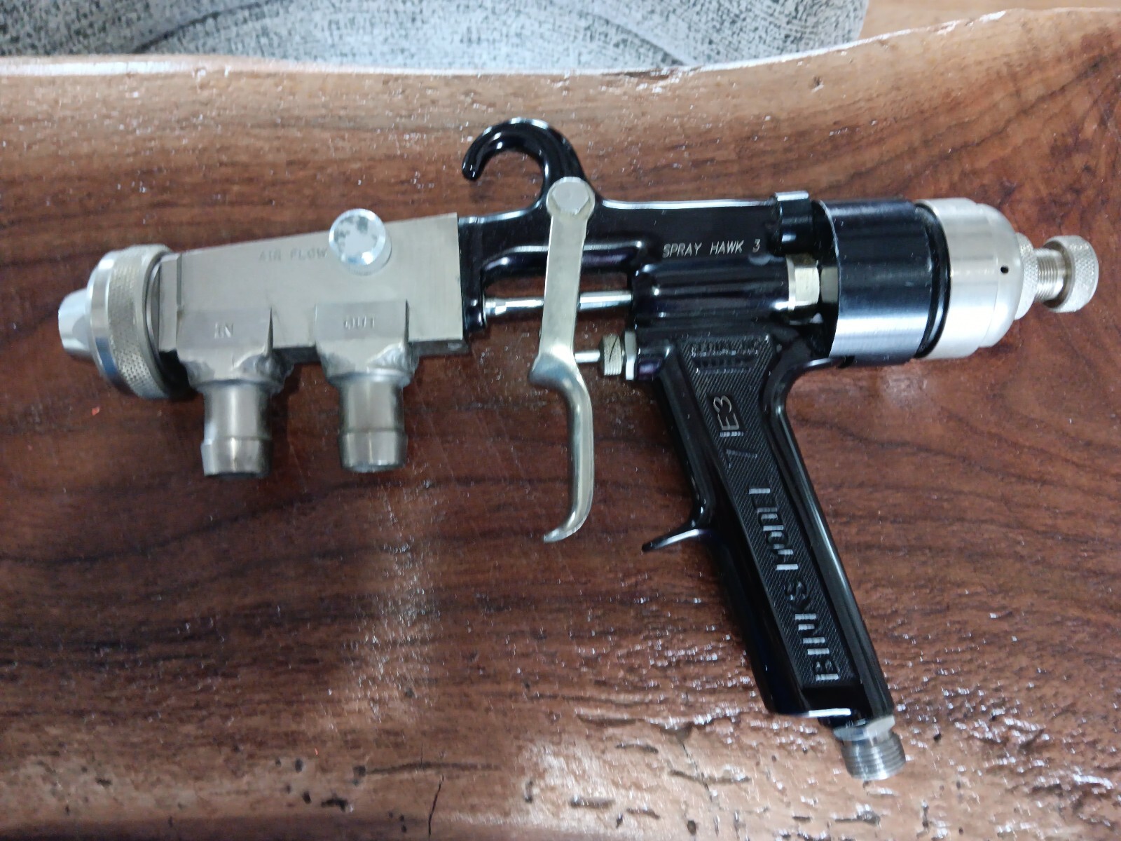 BINKS- MODEL 7E3 Spray Hawk 3 Paint spray gun